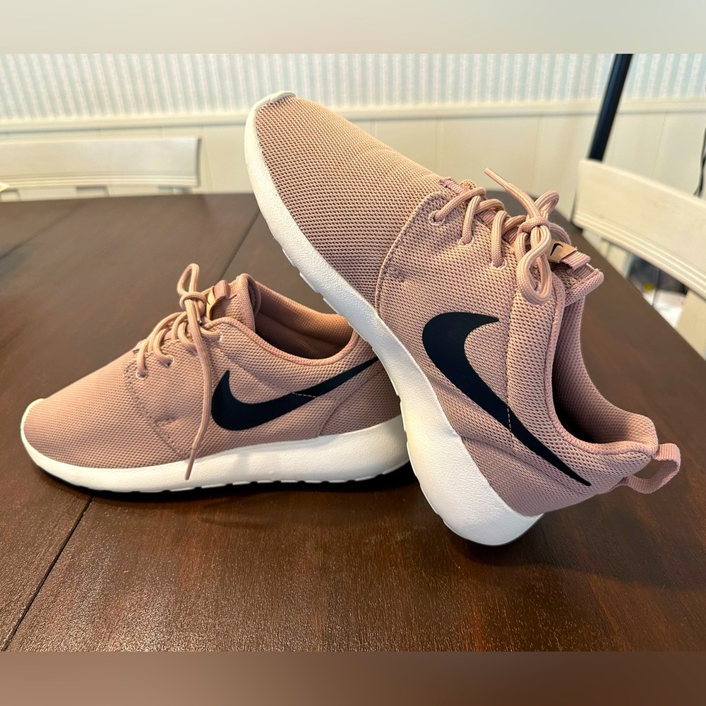 Nike Roshe One